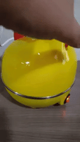 ¡Cocina tus huevos con el cocedor de huevos en forma de gallina!