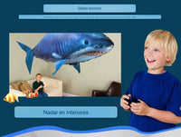 Tiburón Gigante: Tu Compañero de Juegos Acuáticos