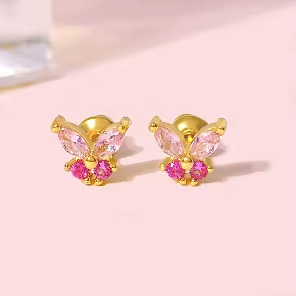 Aretes Delicados que Brillan como Tú – Diseño Exclusivo en Forma de Mariposa