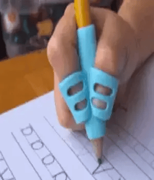 Escribe con precisión con este increíble adaptador para agarre de lápices !