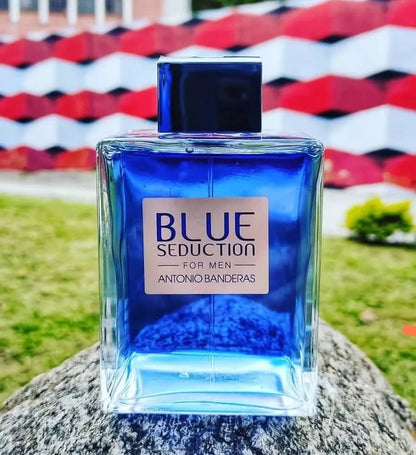 Impacta y Seduce: La Nueva Fragancia De Paris Con Feromonas