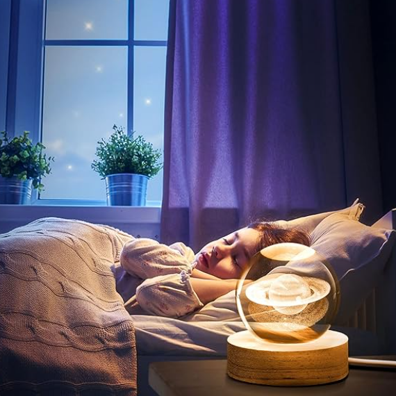 Descubre la Belleza del Espacio con la Lámpara Esfera que Trae el Universo a Ti