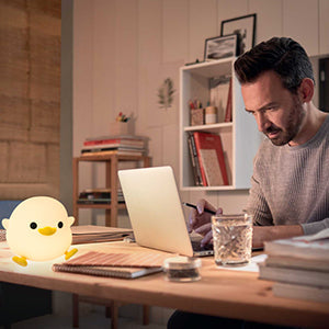 ¡Luz y Alegría en Cada Rincón con la Lámpara Pato Multifuncional!