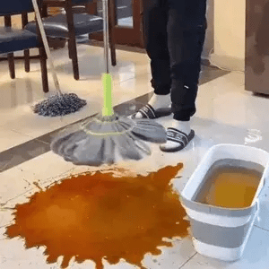 Trapeador Práctico con Cabezal Giratorio Autoescurrible