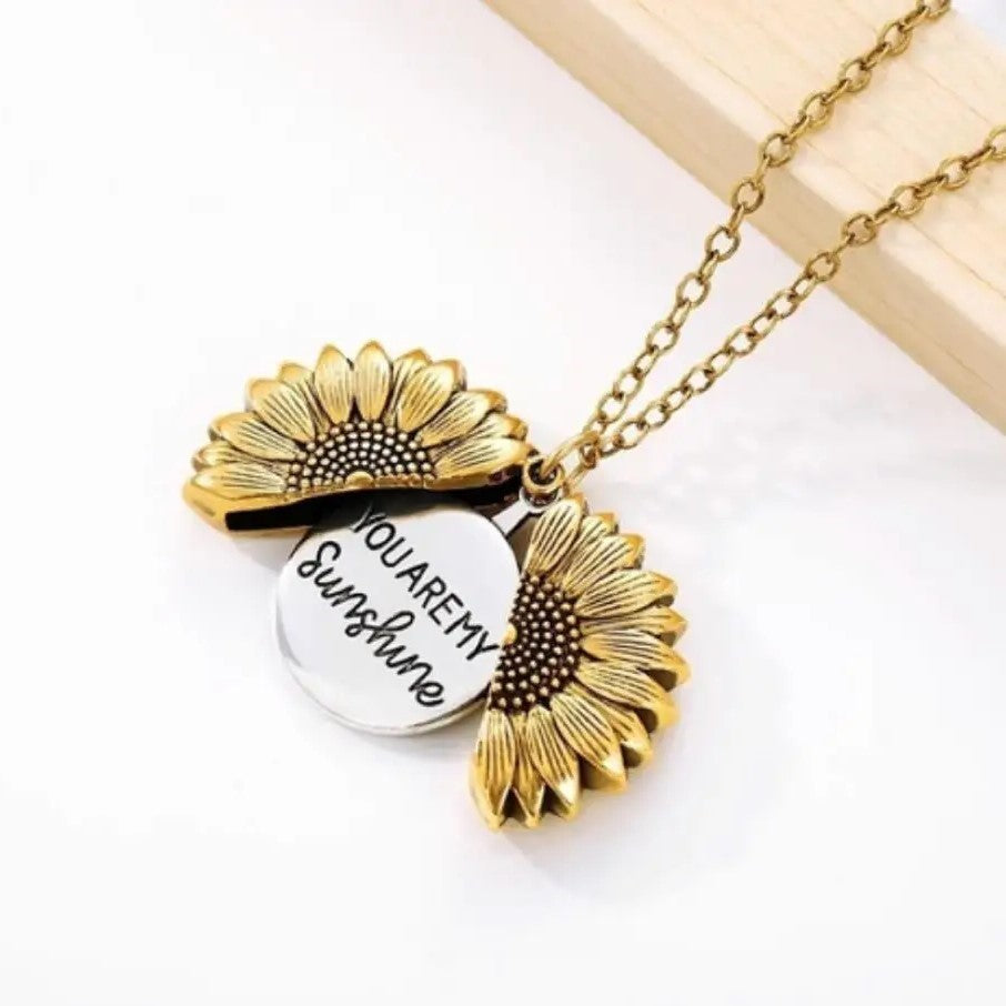 Collar de Girasol: ¡Expresa tu Brillo Cada Día!